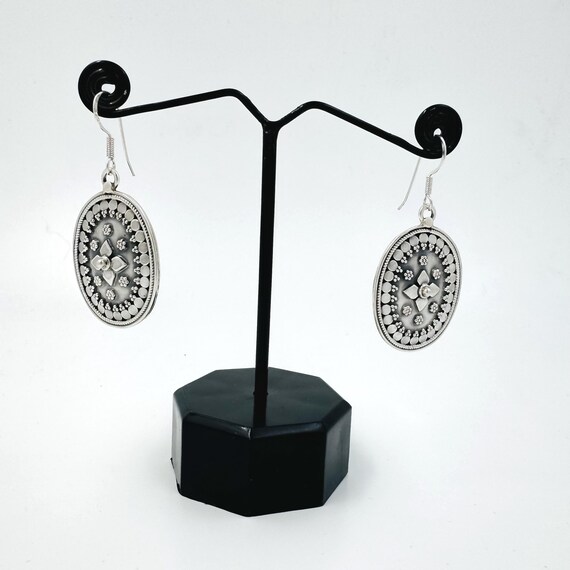 Vintage Floral Design Dangle Earrings in 925 Sterling Silver – Handcrafted Oxidized Finish, Boho Jewelry Gift