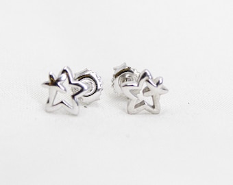 Minimalist Star Stud Earrings: Silver Tone Hollow Design