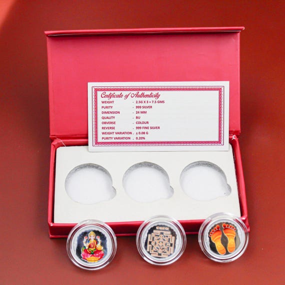 Silver Diwali Set, 999 Lakshmi Coin, Shree Yantra and Charan Paduka