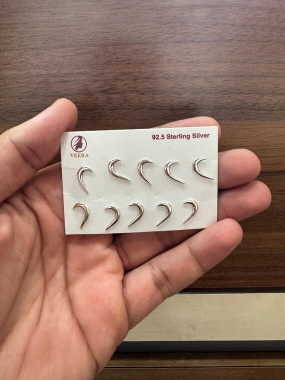 925 Sterling Silver Curved Stud | Minimalist Unisex Nosepin or Earring | Lightweight Daily Wear Jewelry