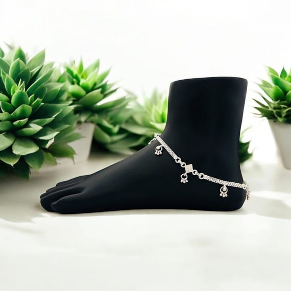 Traditional Silver Anklet | Handcrafted Bohemian Jewelry | Unique Ethnic Accessories for Women & Girls