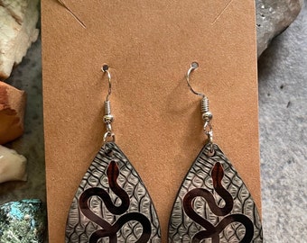 Tswift double sided teardrop earrings