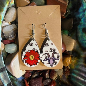 Billy Strings- double sided teardrop earrings