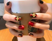 Set of 24 Hand painted Honeybee Color Match Nails,Glue On Nails,Press On Nails,Fake Nails,Short Round Nails,Acrylic with all size