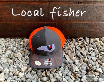 North Carolina Farming Rooster Trucker Sombrero gris y naranja local Fisher Richardson sombrero Snapback