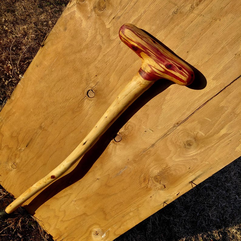 Reserved for Rick. Eastern Red Cedar Walking Cane – Handcrafted T-Handle, Kansas Heartwood & Sapwood Grain Bild 1