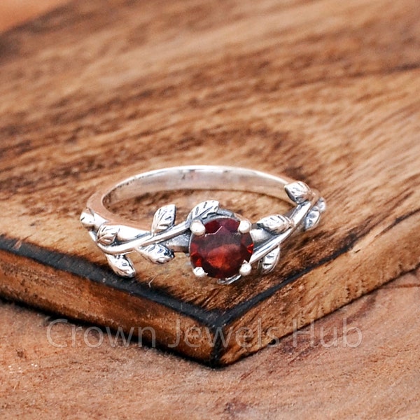 Twig with Leaf Ring, Natural Garnet Ring, Garnet Wedding Ring, Tree of Life Ring, Garnet Silver Ring, 925 Sterling Silver Ring, Nature Ring