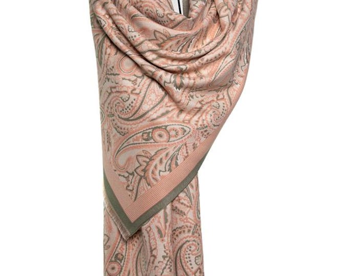 Cashmere Shawl | Baby Pink & Off White Reversible Paisley Pattern | Elegant and Soft Pashmina, Warm Luxury Gift for Her