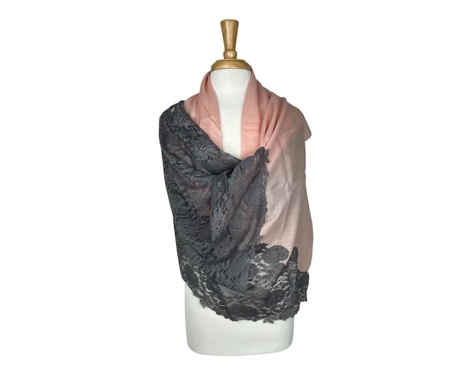 Luxury Cashmere Silk Lace Shawl – Soft Pink and Grey Pashmina Wrap, Exclusive Floral Design, Wedding and Evening Scarf