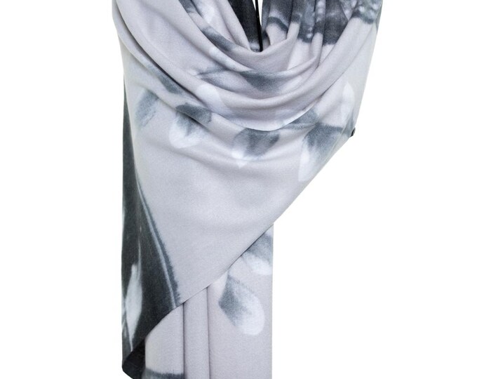 Black & White Lambs Wool Scarf | Soft Touch Shawl with Tree Branch Design | High-End Pashmina with Leaves | Charcoal Elegance