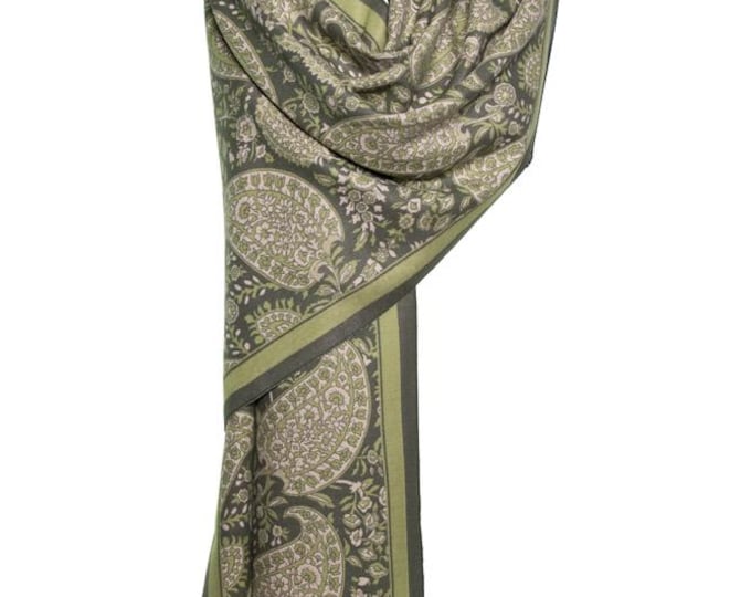 Reversible Cashmere Shawl | Green Dark Green Paisley Pattern | Thick and Soft Pashmina Wrap, Warm Luxury Winter Scarf - Elegant Gift for Her