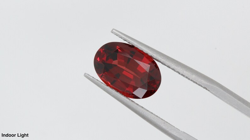 3.33ct Oval Rhodolite Granat: Röd Pyrope Almandine Ädelsten bild 2