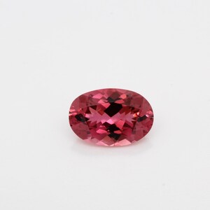 1.69ct Excellent Cut 9x6mm Oval Shape Natural Pink Tourmaline
