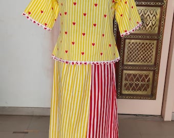 Two Piece Set: Women Wear Top Bottom Set, Soft and comfortable Tunic & Skirt