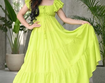 Women Dresses / Tops