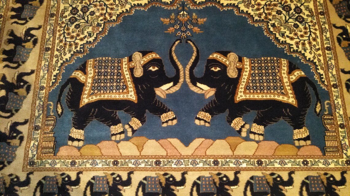 India Traditional Elephant Design Wool Carpet Area Rug Size 4 Etsy