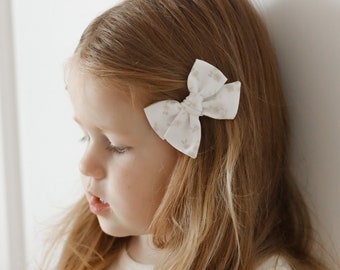 Tiny Daises Pinwheel Bow ~ Baby & Children's Hair Bows, Pinwheel Hair Bows, Pig Tail Sets, Toddler Hair Accessories, Handmade.