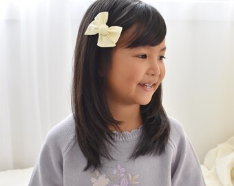 Noeud à moulinet renoncule ~ Noeuds pour cheveux bébé et enfant, Noeuds pour cheveux moulinet, ensembles queue de cochon, accessoires pour cheveux pour tout-petits, faits main.