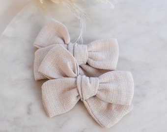 Oatmeal Pinwheel Bow ~ Baby & Children's Hair Bows, Pinwheel Hair Bows, Pig Tail Sets, Toddler Hair Accessories, Handmade.