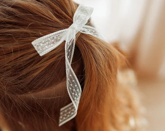 Noeud longue queue au jasmin ~ Noeuds pour cheveux bébé et enfant, noeuds pour cheveux en forme de moulinet, ensembles de queue de cochon, accessoires pour cheveux pour tout-petits, faits main.
