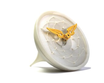 ClockWhitePeace