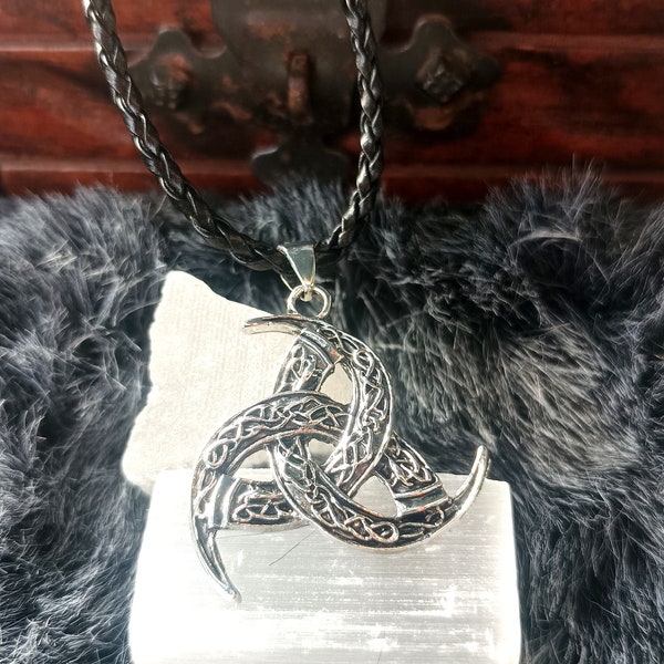 Collier triquetra triskel viking celtique