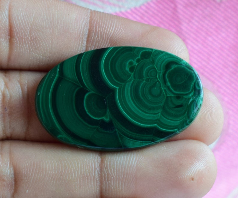 Malachite Cabochon,Malachite gemstone,Oval malachite,Fancy malachite,desiner malachite,loose gemstone,malachite loos stone