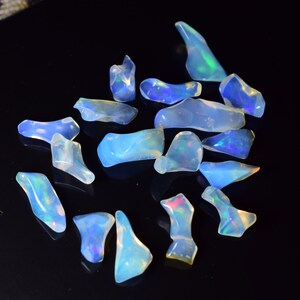 17 Stuks Lot AAA Grade Opaal ruwe partij, Natuurlijke Opaal ruwe edelsteen witte opaal ruwe Ethiopische opaal ruwe top grade opaal, multi brand welo opaal