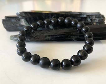 Pulsera con cuentas Aegirine de 8 mm / Se dice que fortalece el sistema inmunológico y la energía positiva / Pulsera de yoga / Pulsera de cristal / Pulsera espiritual