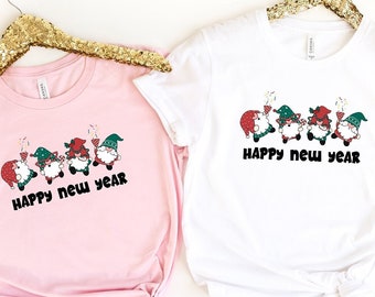 Chemise de Nouvel An Gnomes 2023, chemise de bonne année, chemises de fête du Nouvel An, chemises assorties de famille Nouvel An, Gnomes du Nouvel An, chemises de fête