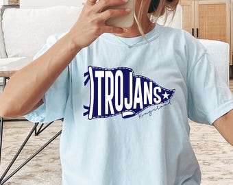 Trojas Wimpel Komfort Farben Shirt, Schule Geist Tee