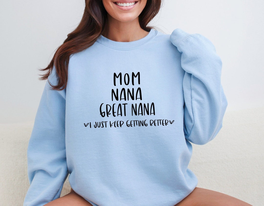 MEKOTSK Funny 'Mom Nana Great Nana' Graphic Sweatshirt – Women's Long Sleeve Crewneck Pullover Top