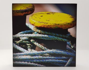 Photo on wood - bollard (yellow)