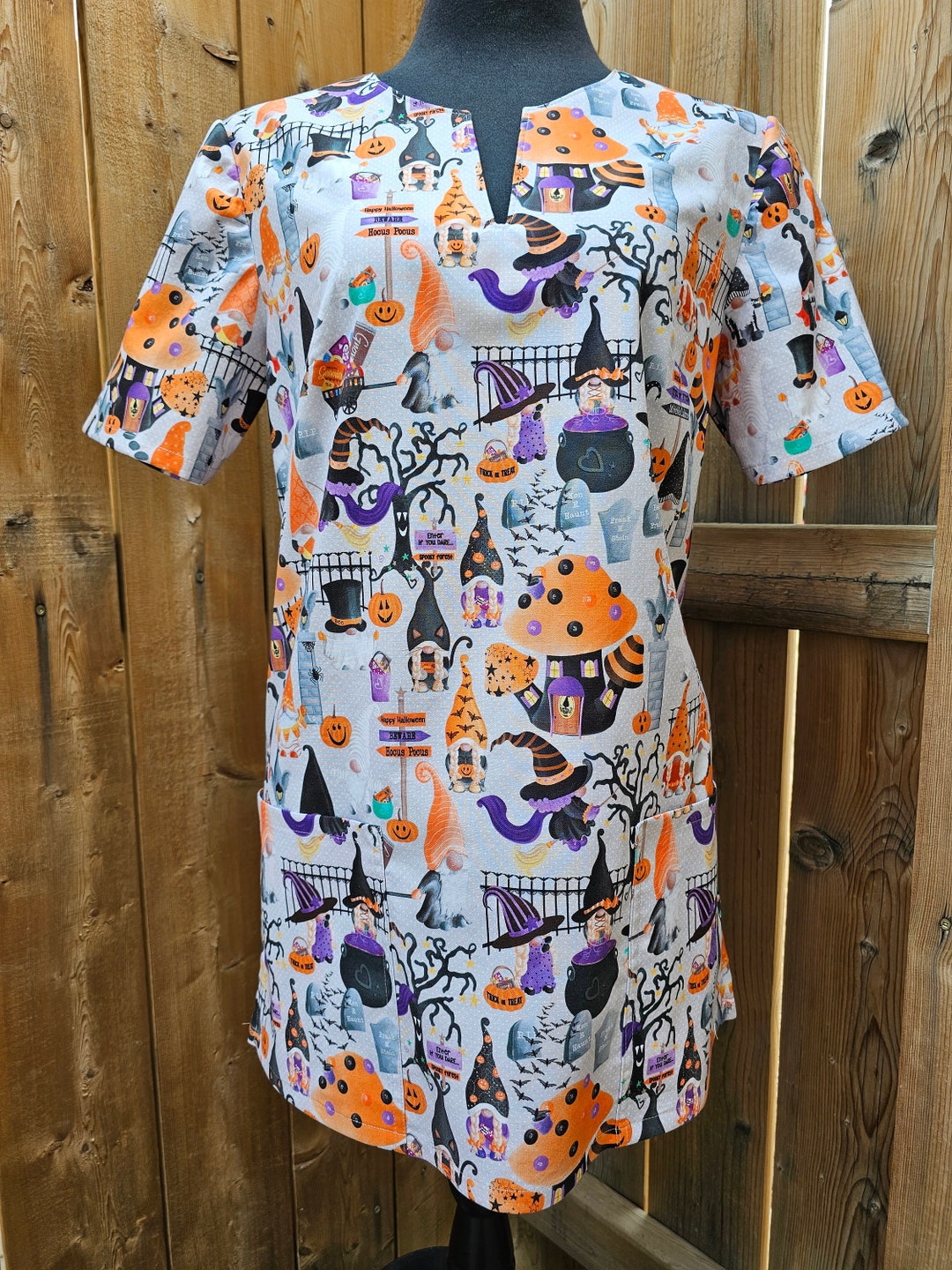 Ladies Halloween Gnomes Scrub Top Size Medium