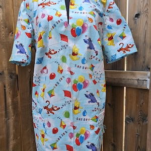 Haut de gommage ours et amis dessin animé pour femmes - Taille X-Large