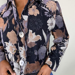 Dark floral Harve Benard jacket with large buttons