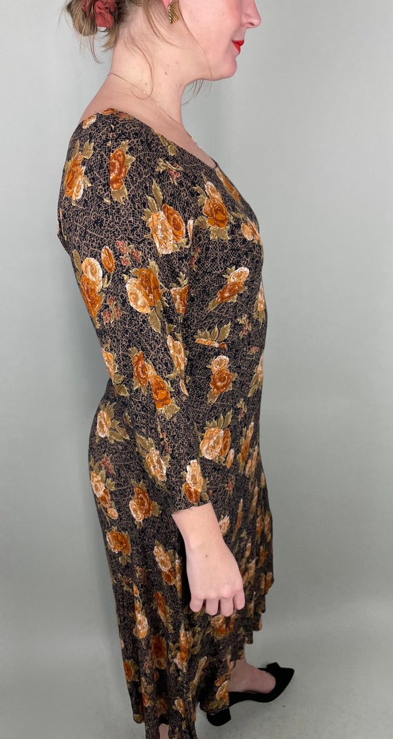 Vintage black & brown floral print crepe midi dre… - image 5