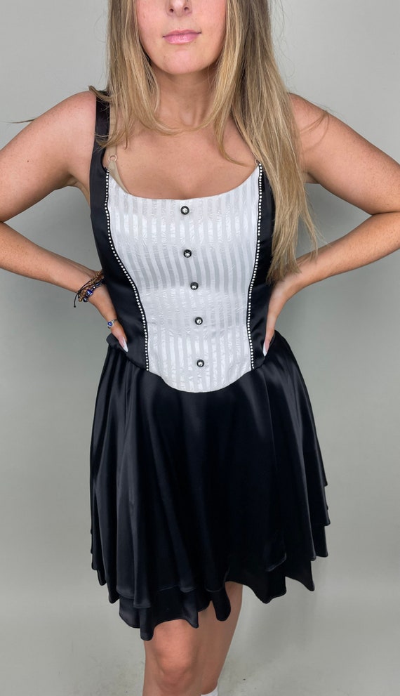 Vintage black and white tuxedo dress by Dave & Jo… - image 9