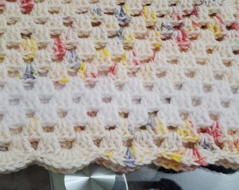 Baby Blanket | Speckled and White Acrylic Yarn | Continuous Granny Square with Scalloped Border | Newborn Gift | Approx. 34 x 34 inch
