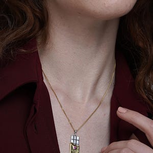 Chokladbarhänge i 18k guld sterlingsilver med rubin bild 4