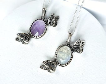 Ciondolo a forma di farfalla in argento sterling 925 - Gioiello in ametista naturale e pietra di luna - Regalo per lei - Ciondolo con pietra portafortuna - Collana con farfalle