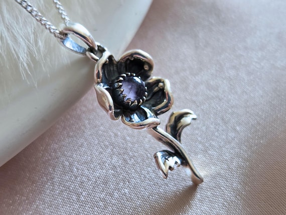 925 Sterling Silver Flower Amethyst Pendant - Flower amethyst charm - Silver floral jewelry - Designer jewelry - Birthstone jewelry