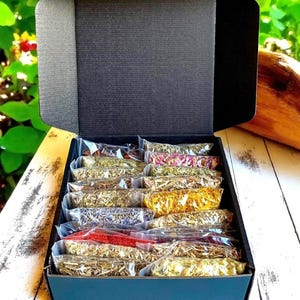 Witch Gift Herb Kit | Organic Apothecary | Starter Herb Pack