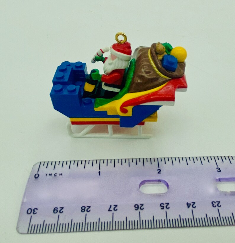 Hallmark Keepsake Ornament Santa/'s Lego Sleigh!!