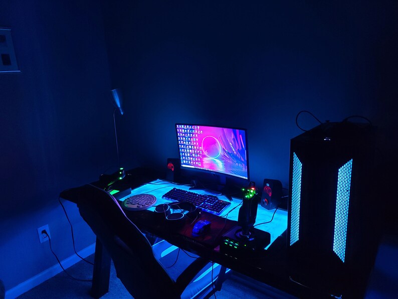 Mandalorian themed Desk