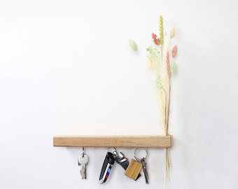 FlowerBar Keys "Dolce Vita" key board made of oak with dried flower bouquet, key board