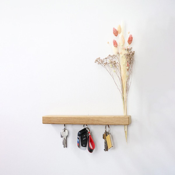 FlowerBar Keys "Fata Morgana" key board made of oak with dried flower bouquet, key board