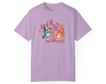 Floral Dancing Dogs Comfort Colors T-shirt tinta in capo unisex, regalo per la festa della mamma, regalo per la mamma, t-shirt per la mamma, regalo per lei, camicia per cani, camicia boho