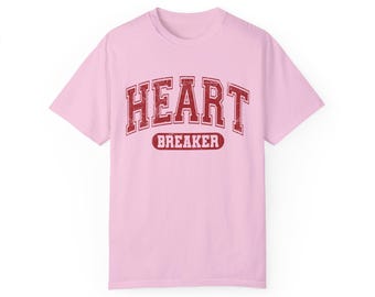 Maglietta unisex tinta in capo Heart Breaker Comfort Colors, regalo per San Valentino, regalo per fidanzata, maglietta per mamma, regalo per lei, maglietta divertente