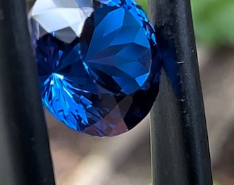 Lab spinel 1.80 carats, 7.43 x 4.96 mm, cobalt blue. Portuguese cut